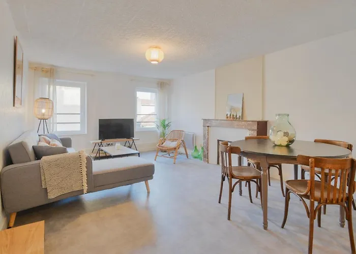 Le Repere De Poincare Апартаменты *